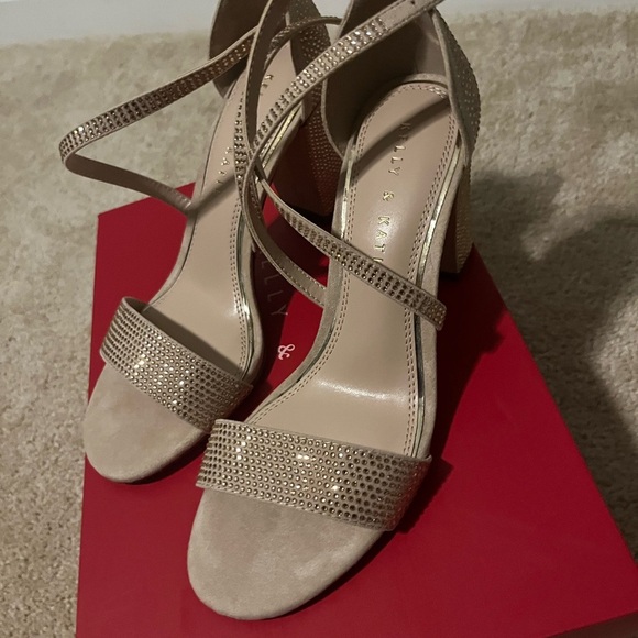 Kelly & Katie Women's Tan Strappy Heels - Picture 8 of 8